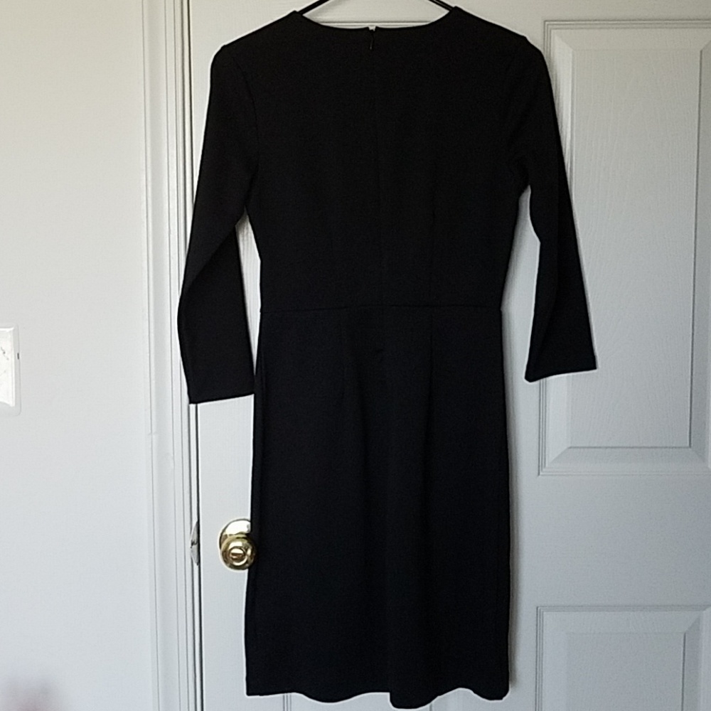 Dress - Picture 4 of 4